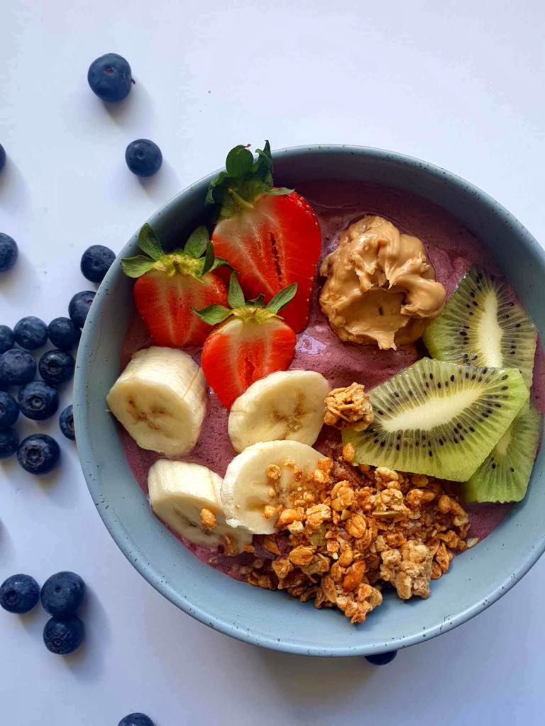 Mixed Berry & Peach Acai&nbsp;Bowl